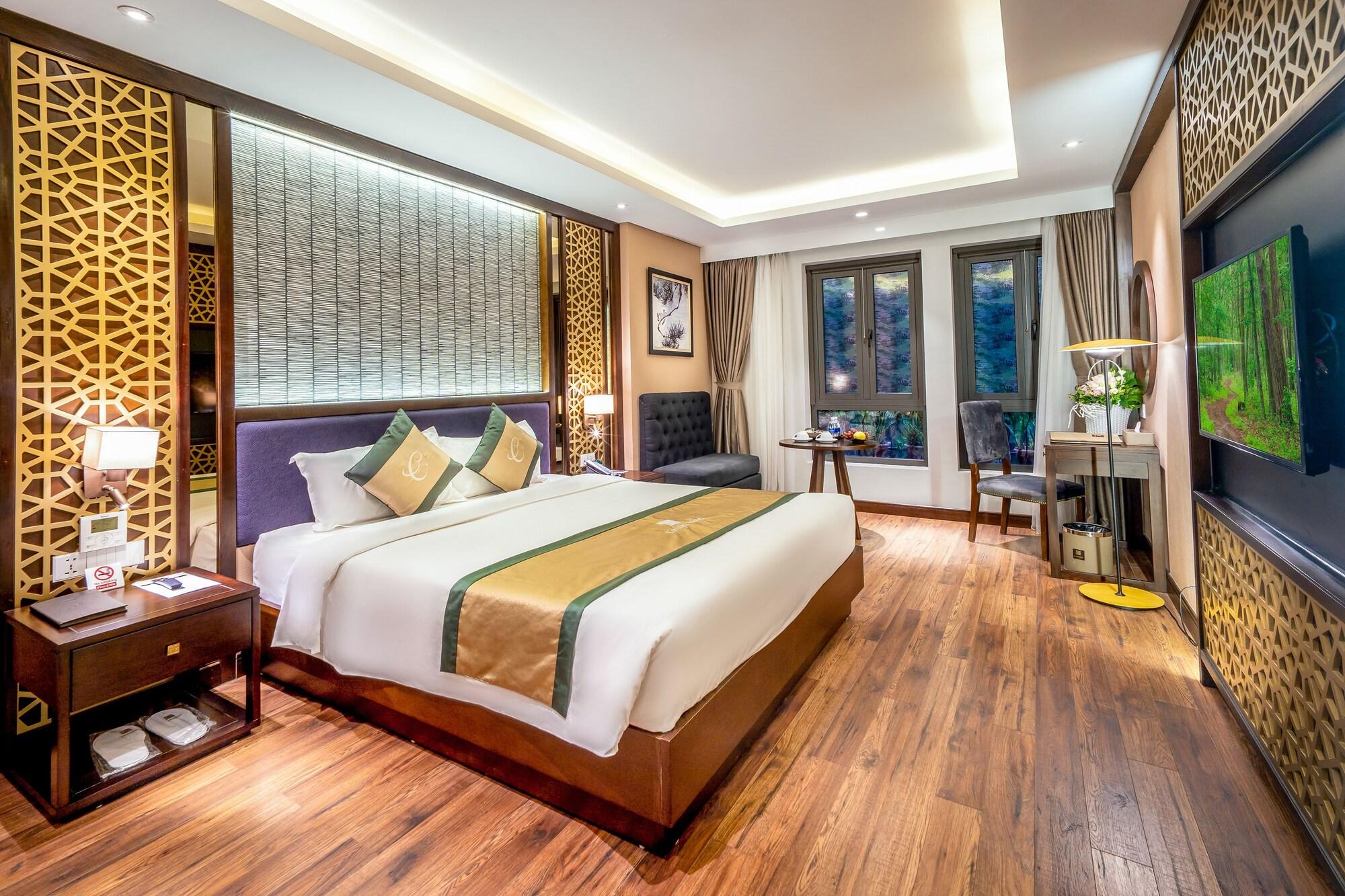 Conifer Grand Hotel Hanoi Exteriör bild